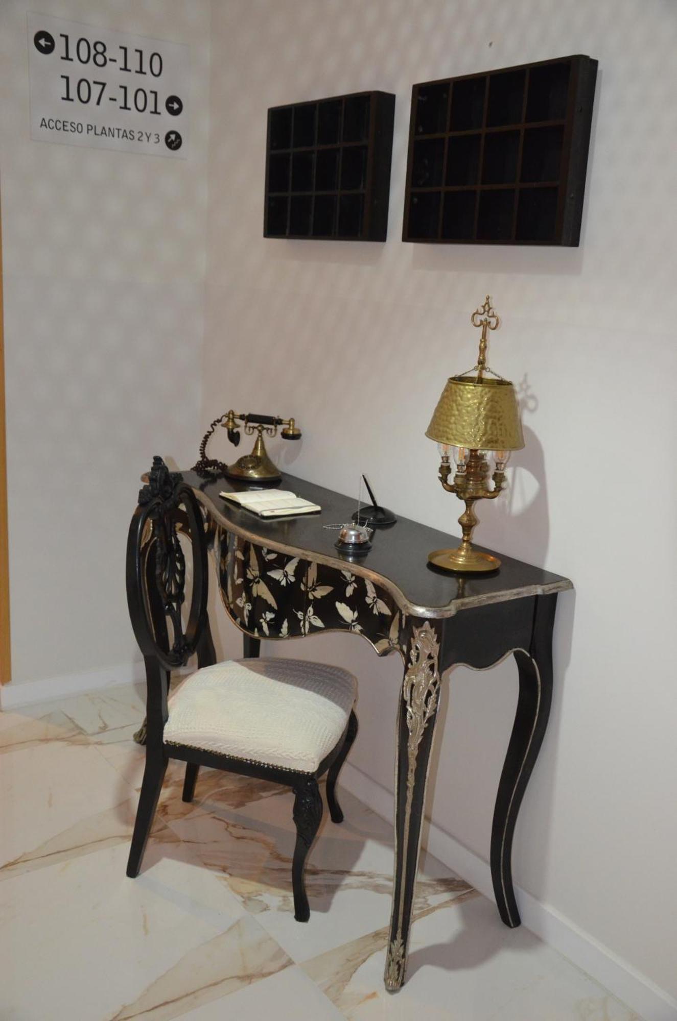 Hostal Mont Royal Аліканте Екстер'єр фото
